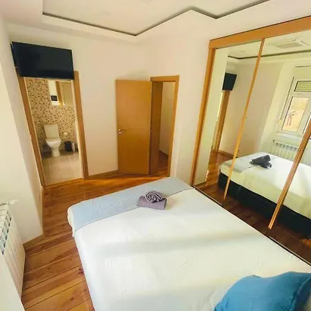 Lisbon 67 Amazing Family Flat In Great Location City Center-2