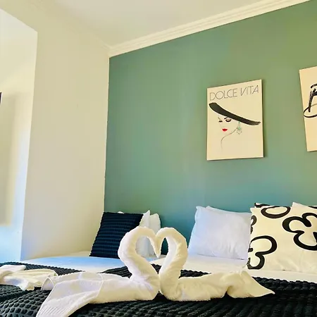 Lisbon 67 Amazing Family Flat In Great Location City Center-2